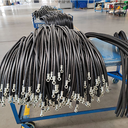 UPE steel wire wrapped high-pressure hose working pressure 35MPa mining wear-resistant and pressure
