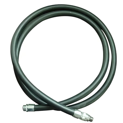 The safety factor of ultra-high pressure cleaning hose is 2.5:1. High pressure impact stability ensu